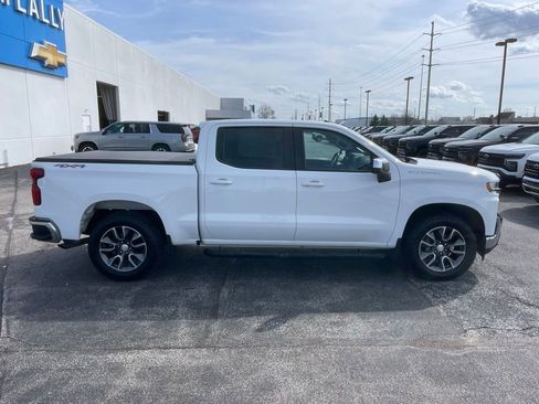 Used 2022 Chevrolet Silverado 1500 LT image 8