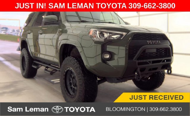 Used 2021 Toyota 4Runner Trail Special Edition AWD/4WD image 1