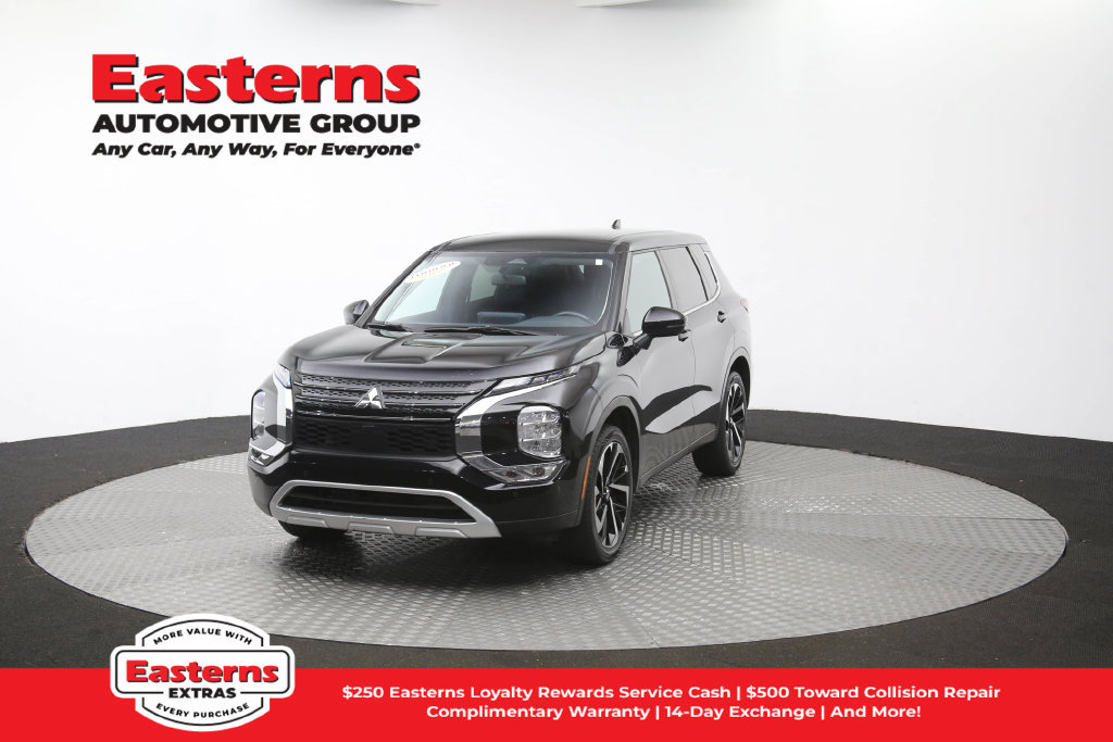 Used 2024 Mitsubishi Outlander SE FWD image 54
