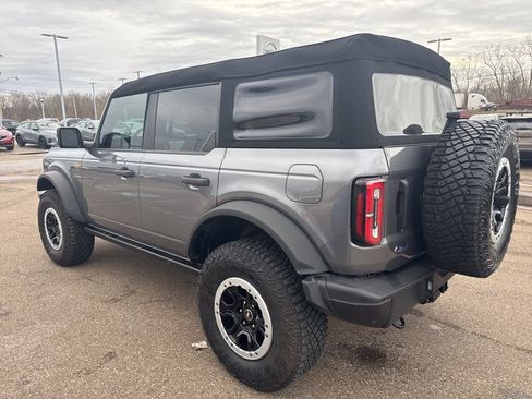 Used 2023 Ford Bronco Badlands w/ Sasquatch Package image 6