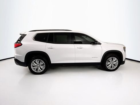 Used 2024 GMC Acadia Elevation w/ Luxury Package image 4