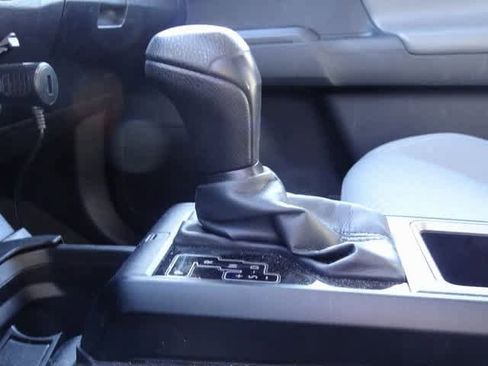 Used 2022 Toyota Tacoma SR image 19