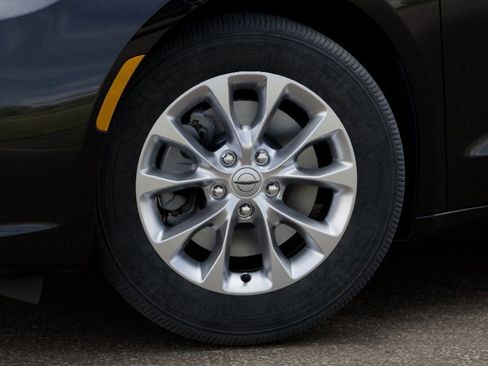 Used 2026 Chrysler Pacifica Select AWD/4WD image 8