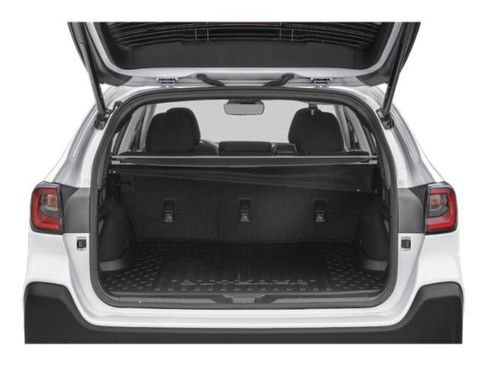 Used 2025 Subaru Outback Premium image 16