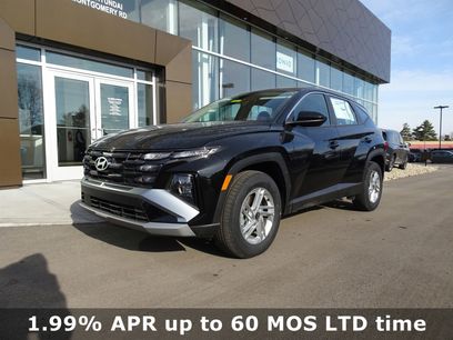 New 2025 Hyundai Tucson SE