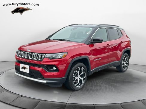 Used 2024 Jeep Compass Limited image 7
