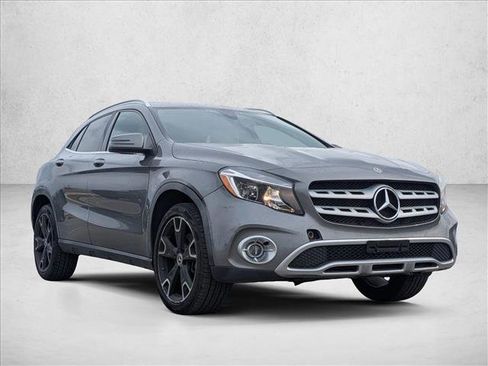 Used 2018 Mercedes-Benz GLA 250 image 3