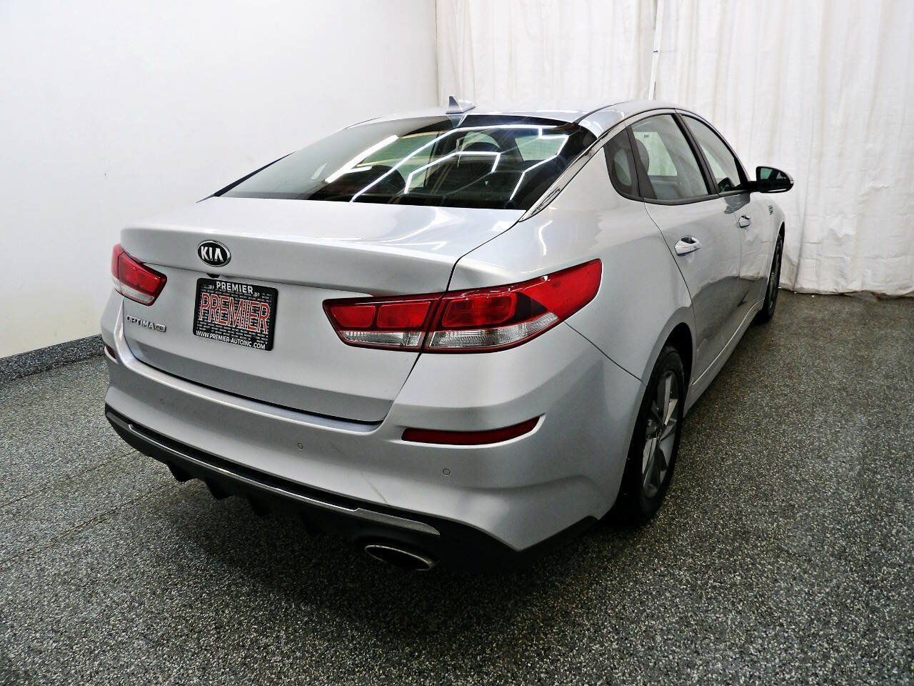 Used 2019 Kia Optima LX FWD image 5