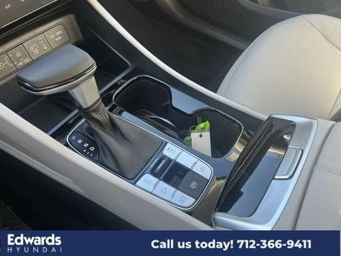 New 2025 Hyundai Tucson SEL image 25