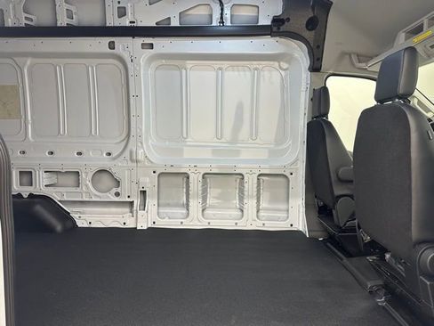 New 2026 Ford Transit 250 148 High Roof Extended image 13