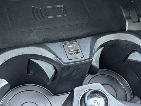 Used 2021 BMW 430i Coupe w/ M Sport Package image 26