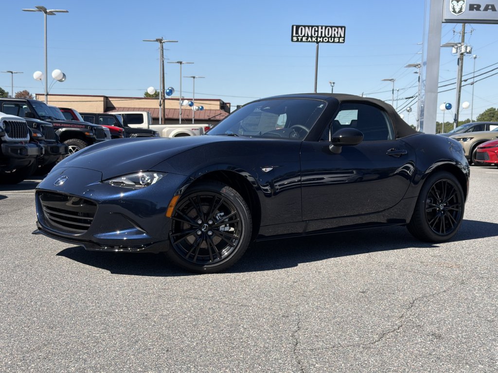 New 2026 MAZDA MX-5 Miata Club w/ Interior Package RWD image 1