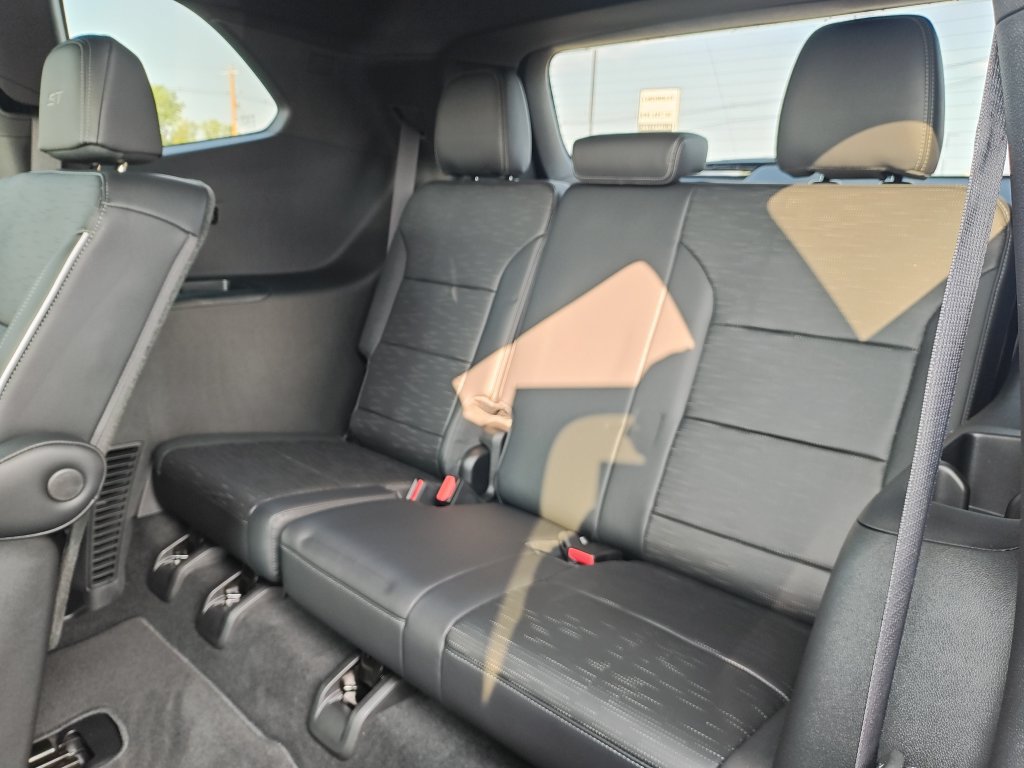 New 2026 Buick Enclave Sport Touring FWD image 25