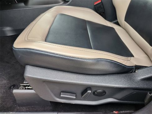 Used 2023 Ford Bronco Wildtrak image 30