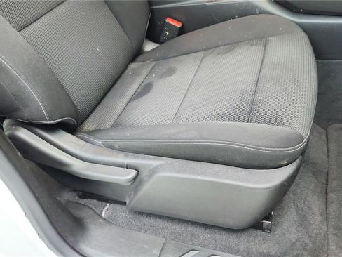 Used 2024 GMC Canyon Elevation image 33