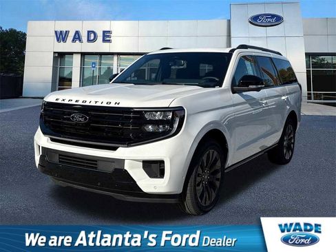New 2025 Ford Expedition Platinum w/ Stealth Appearance Package image 1
