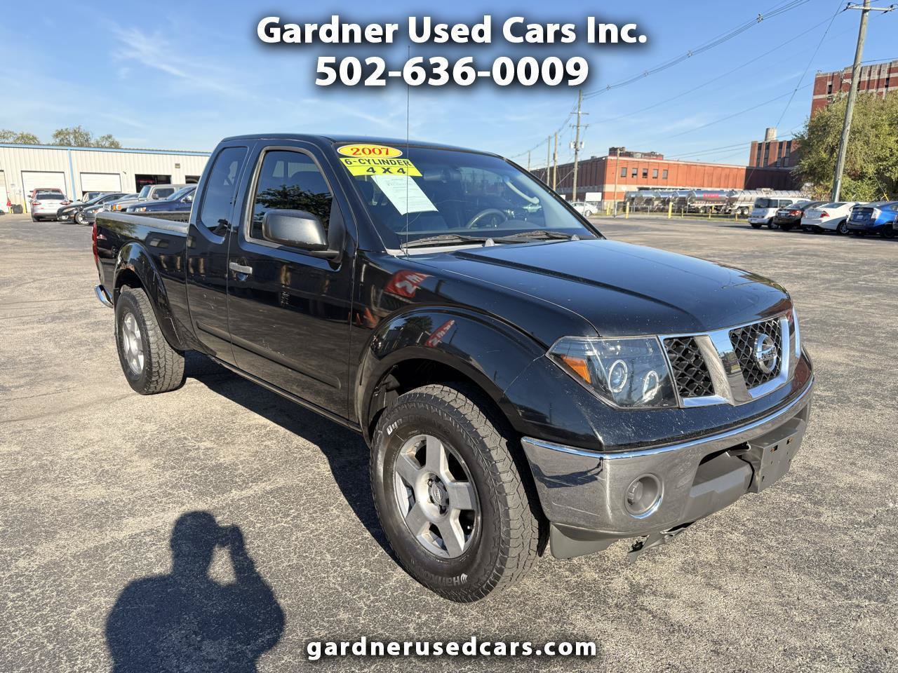 Used 2007 Nissan Frontier SE w/ SE Value Truck Pkg AWD/4WD image 1