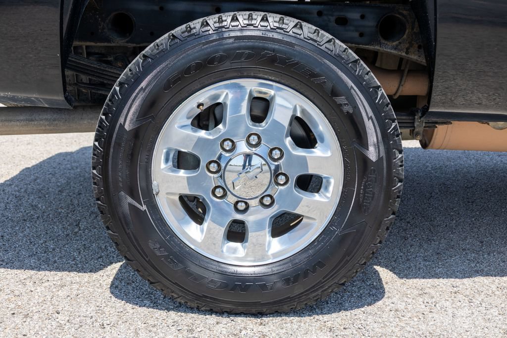 Used 2014 Chevrolet Silverado 2500 LT w/ Z71 Appearance Package AWD/4WD image 19