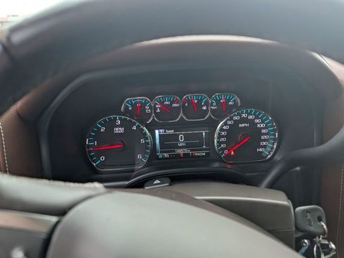 Used 2015 Chevrolet Silverado 1500 High Country w/ High Country Premium Package image 20