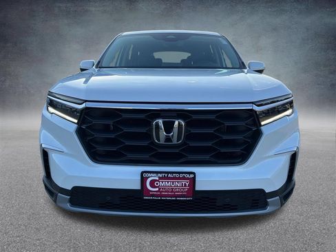Used 2025 Honda Pilot EX-L image 8