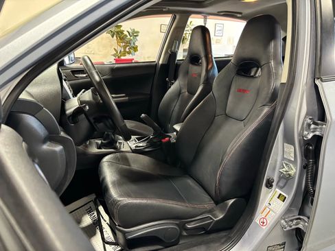 Used 2013 Subaru Impreza WRX Limited image 11