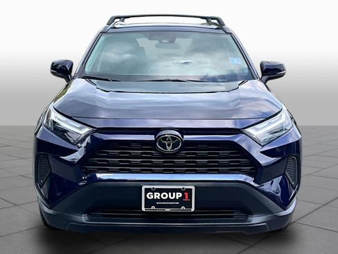 Used 2023 Toyota RAV4 XLE w/ Convenience Package AWD/4WD image 4