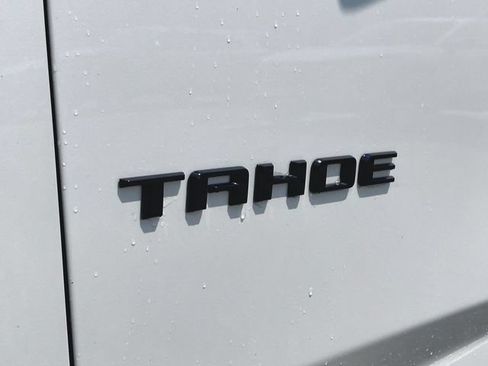 Used 2025 Chevrolet Tahoe Z71 w/ Z71 Off-Road Package AWD/4WD image 4