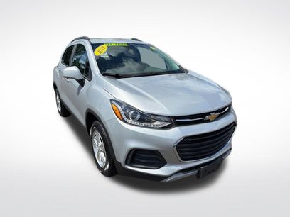 Used 2022 Chevrolet Trax LT w/ Driver Confidence Package