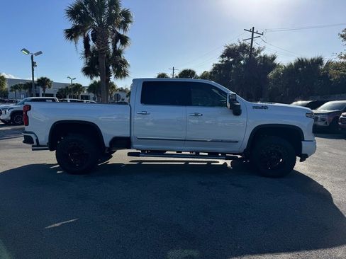 New 2026 Chevrolet Silverado 3500 High Country w/ Technology Package AWD/4WD image 9