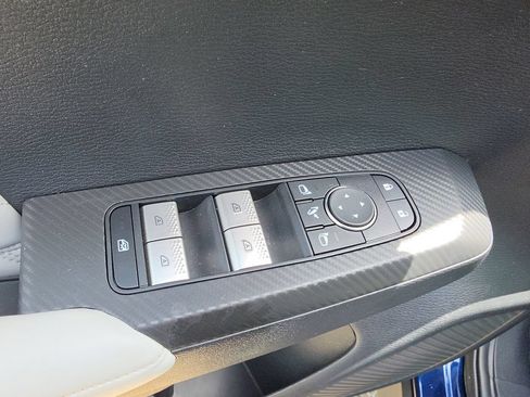 Used 2024 Mitsubishi Outlander SEL Black Edition FWD image 19