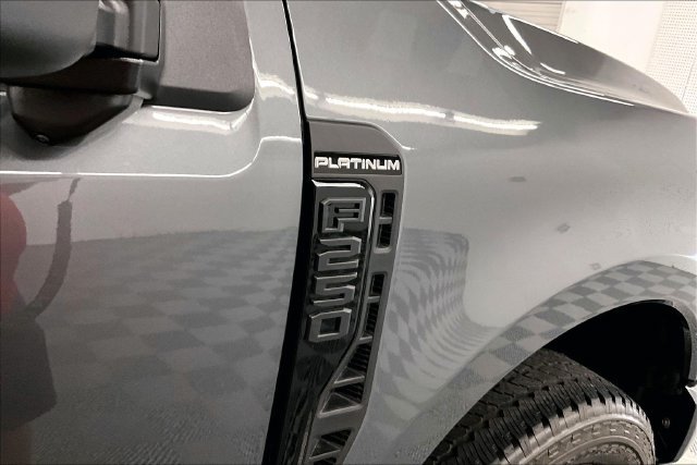 Used 2026 Ford F250 Platinum AWD/4WD image 39