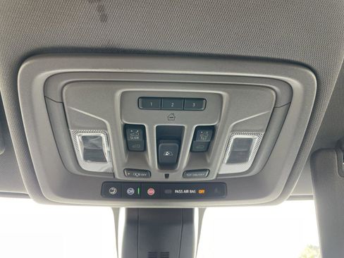 Used 2021 GMC Sierra 2500 Denali w/ Denali Ultimate Package image 30