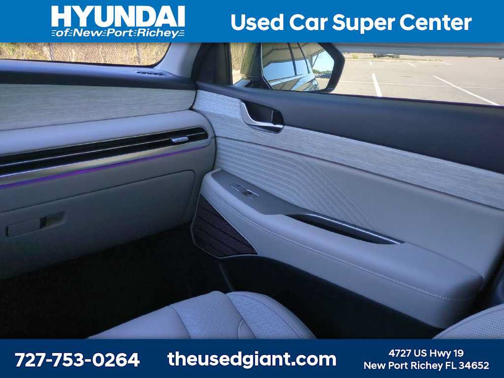 Used 2025 Hyundai Palisade Calligraphy FWD image 20