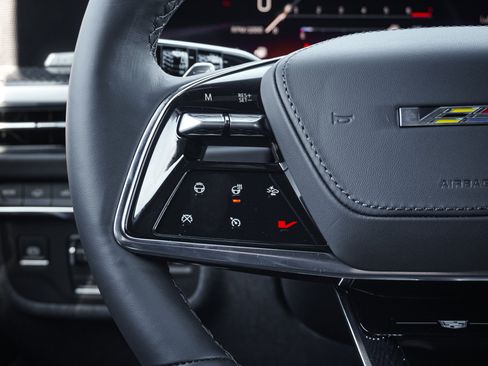 Used 2026 Cadillac Escalade V image 20