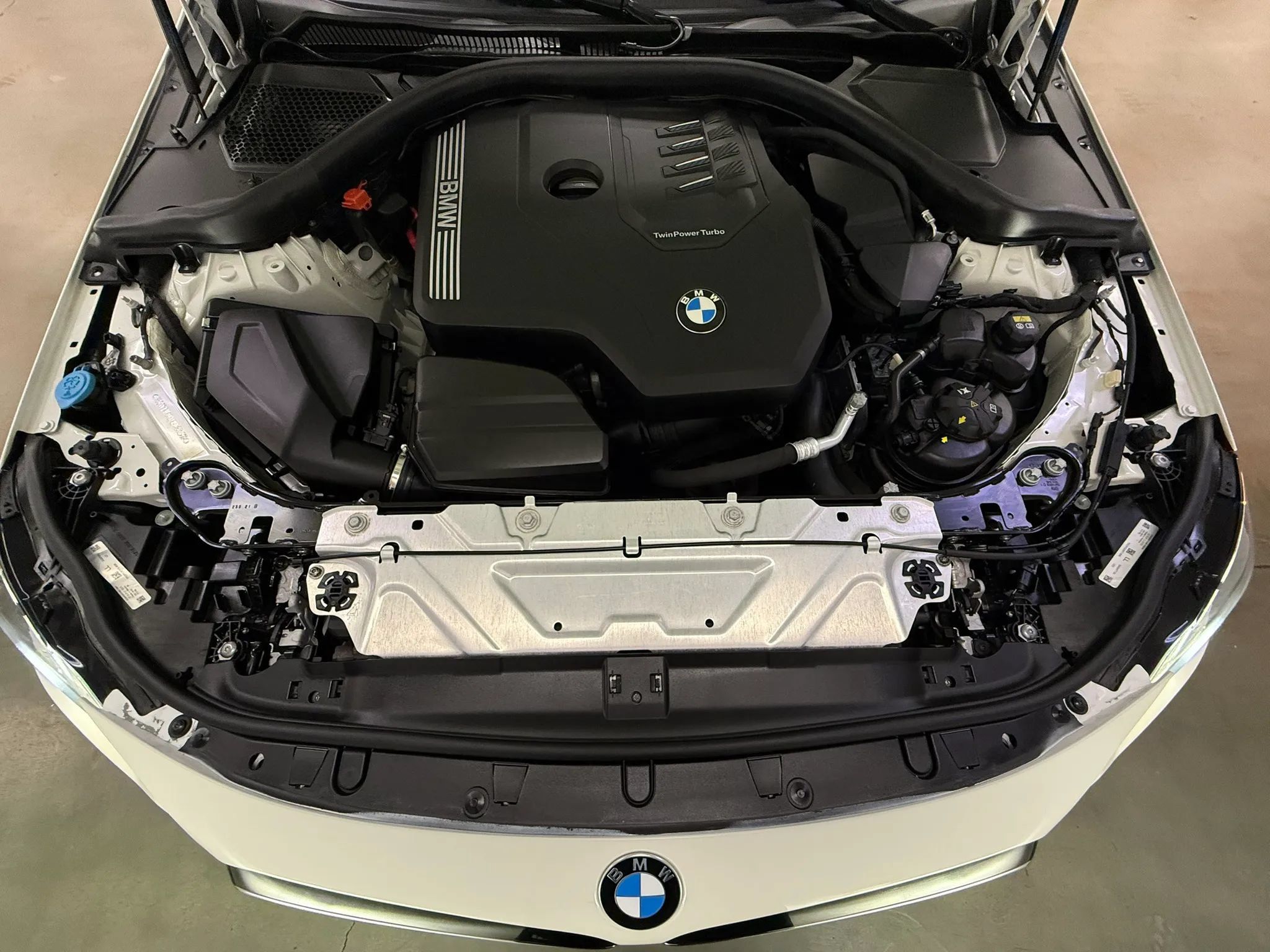 Used 2022 BMW 230i Coupe w/ Premium Package RWD image 20