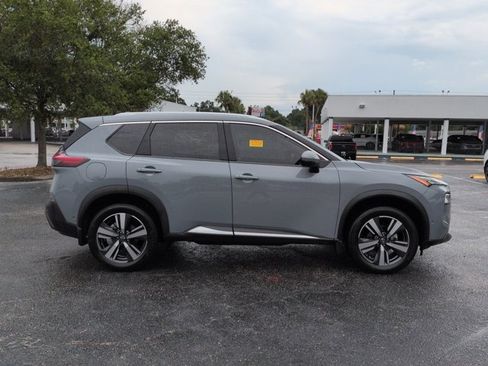 Certified 2023 Nissan Rogue SL w/ SL Premium Package FWD image 3