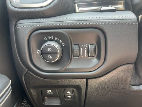 Used 2020 RAM 1500 Limited AWD/4WD image 31