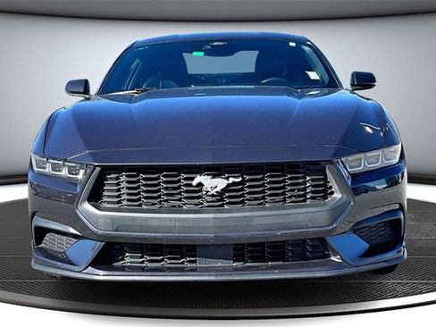 Used 2024 Ford Mustang Premium image 2