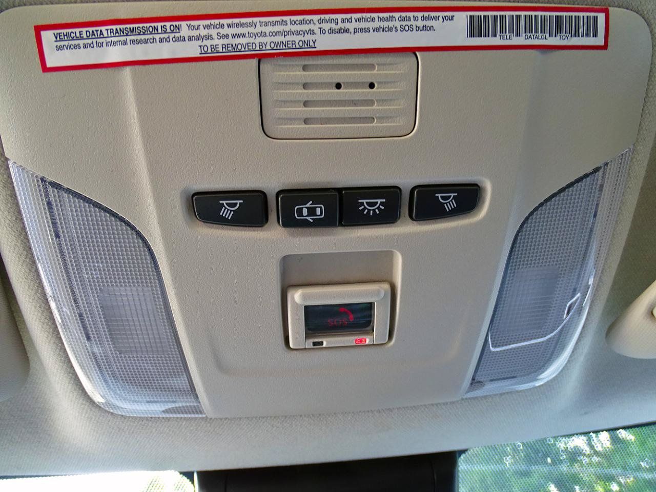 Used 2021 Toyota Corolla LE FWD image 32