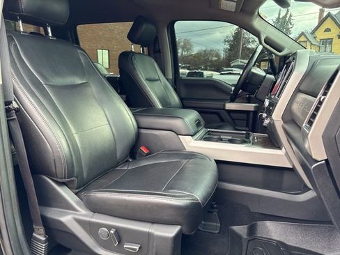 Used 2019 Ford F250 Lariat w/ Lariat Ultimate Package image 30