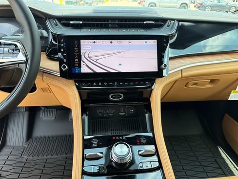 New 2026 Jeep Grand Cherokee L Summit AWD/4WD image 27