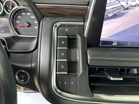 Certified 2021 Chevrolet Tahoe Z71 AWD/4WD image 15