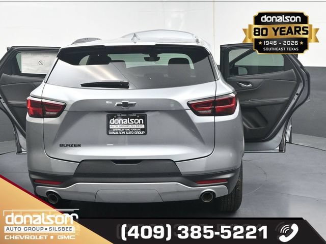 New 2026 Chevrolet Blazer LT w/ Sound & Technology Package FWD image 24