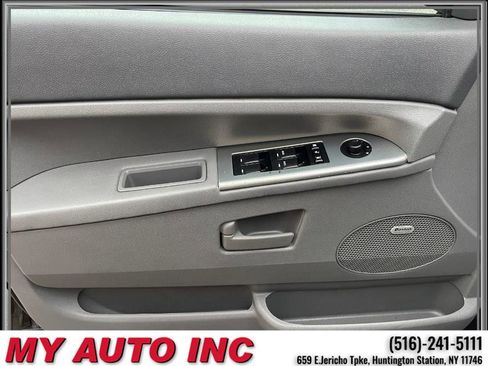 Used 2007 Jeep Grand Cherokee Laredo image 25