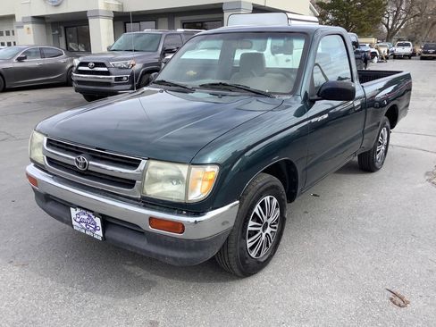 Used 1997 Toyota Tacoma 2WD Regular Cab image 3