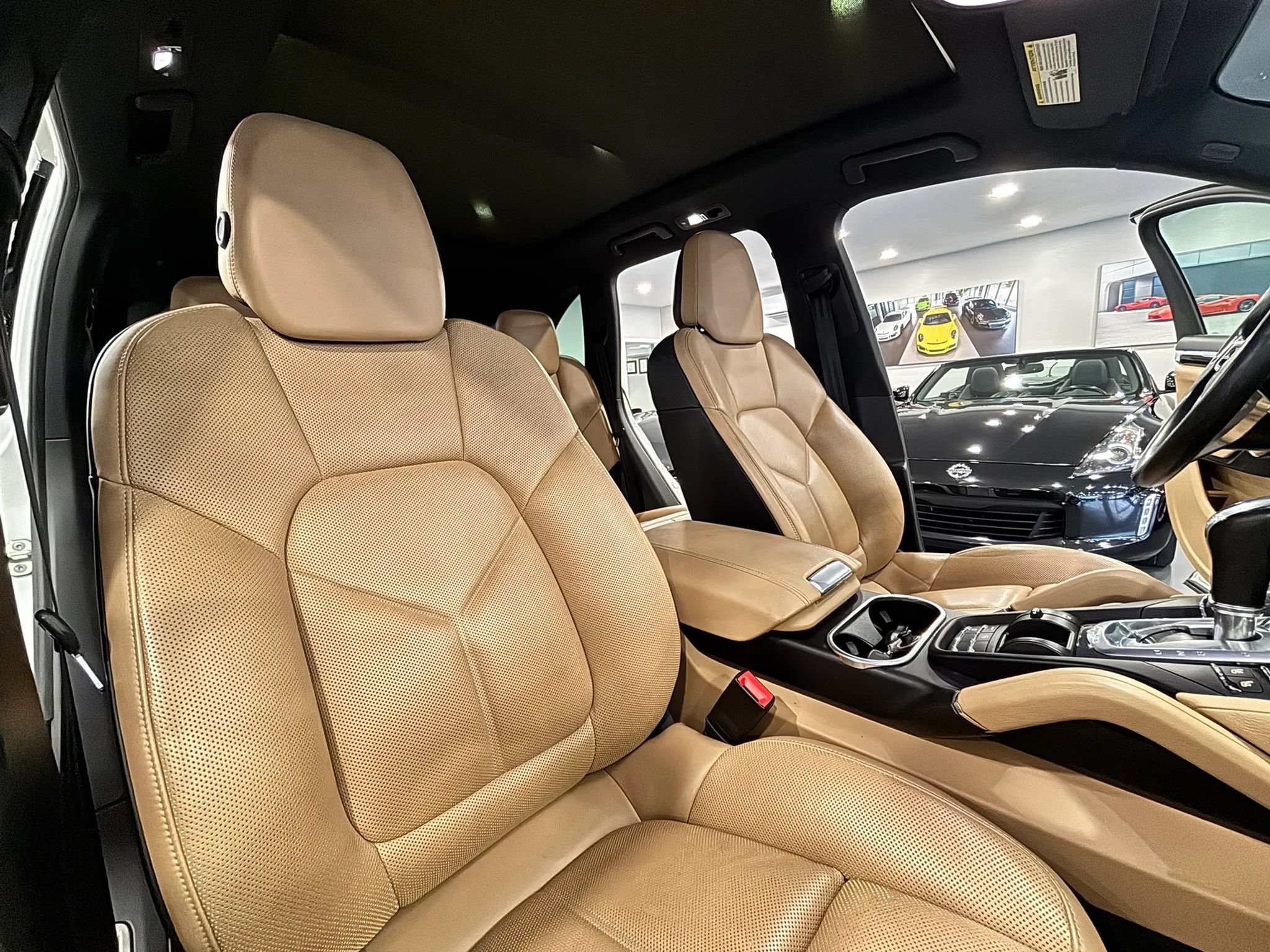 Used 2017 Porsche Cayenne S w/ Premium Package AWD/4WD image 20