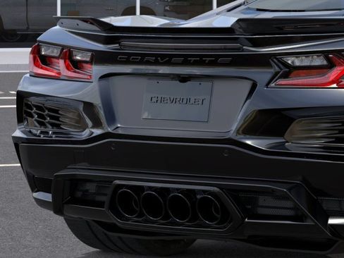 New 2026 Chevrolet Corvette Z06 w/ Stars & Steel Limited Edition RWD image 15