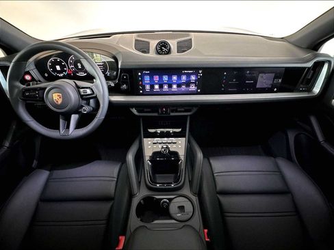 New 2026 Porsche Cayenne AWD/4WD image 14