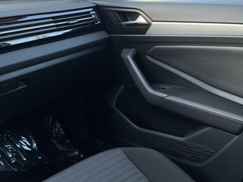 New 2025 Volkswagen Jetta S image 27