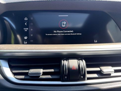 Used 2022 Alfa Romeo Stelvio Ti AWD/4WD image 17